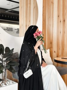 ⁦Crystals & chiffon⁩ - الصورة ⁦5⁩