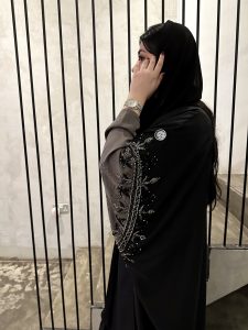 ⁦Black & Silver Crystals⁩ - الصورة ⁦4⁩