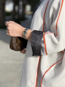 ⁦Off White⁩ - الصورة ⁦3⁩