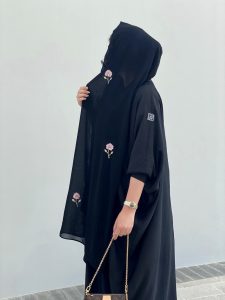 ⁦Nude & Black⁩ - الصورة ⁦4⁩