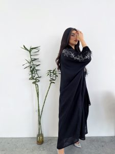 ⁦Black Shade & Feather⁩ - الصورة ⁦3⁩