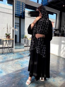 ⁦Black & White lines⁩ - الصورة ⁦5⁩