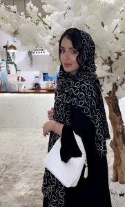 ⁦Black & White lines⁩ - الصورة ⁦2⁩