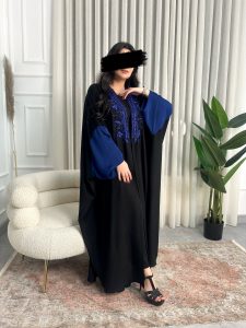 ⁦Black & Blue Crystals⁩ - الصورة ⁦2⁩