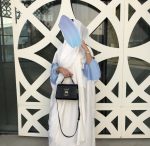 ⁦White & Blue⁩ - الصورة ⁦2⁩