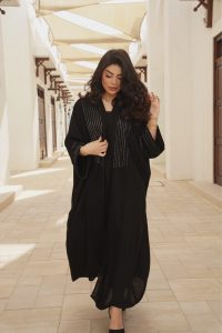 ⁦Dark Gray Crystals⁩ - الصورة ⁦2⁩