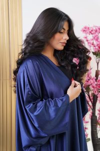 ⁦Blue Silk & Crystals⁩ - الصورة ⁦2⁩