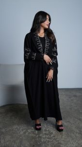 ⁦Lace details⁩ - الصورة ⁦3⁩