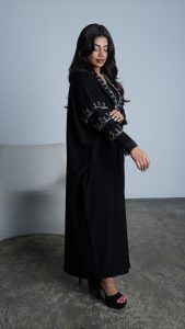 ⁦Lace details⁩ - الصورة ⁦4⁩