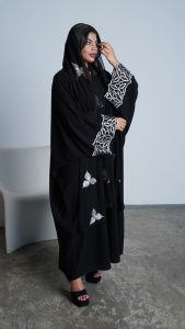 ⁦Silver Flowers⁩ - الصورة ⁦4⁩