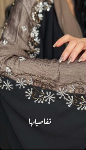 ⁦Black & Nude Brown - Crystals⁩ - الصورة ⁦2⁩