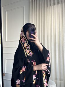 ⁦Pink & Orange Floral⁩ - الصورة ⁦2⁩