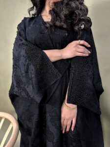 ⁦Glitters & Black touches⁩ - الصورة ⁦4⁩