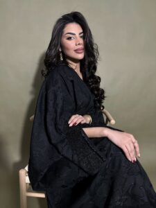 ⁦Glitters & Black touches⁩ - الصورة ⁦8⁩