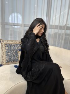 ⁦Lace and glitters⁩ - الصورة ⁦2⁩