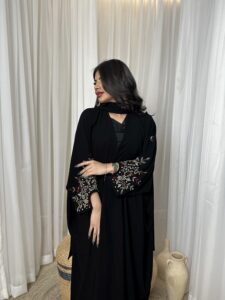 ⁦Maroon Garden⁩ - الصورة ⁦3⁩