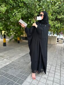 ⁦Black Chiffon & Swarovski⁩ - الصورة ⁦5⁩