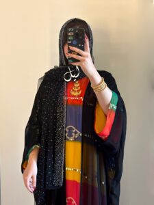 ⁦Three Pieces - R03⁩ - الصورة ⁦2⁩