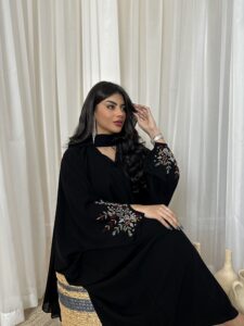 ⁦Maroon Garden⁩ - الصورة ⁦2⁩