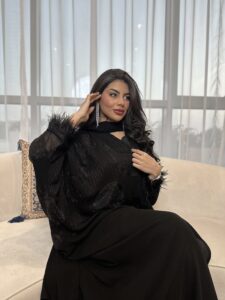 ⁦Swarovski & Feather⁩ - الصورة ⁦2⁩