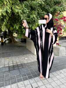 ⁦Black & baby pink⁩ - الصورة ⁦6⁩