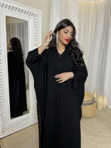 ⁦Glitters & crushed fabric⁩ - الصورة ⁦2⁩