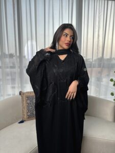 ⁦Swarovski & feather⁩ - الصورة ⁦4⁩
