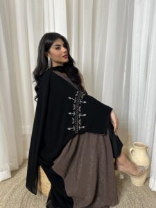 ⁦Black and dark nude⁩ - الصورة ⁦6⁩