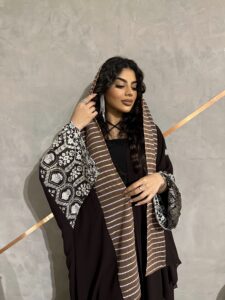 Dark nude & Brown