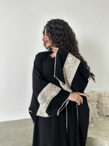 ⁦Pearls and Stones⁩ - الصورة ⁦3⁩