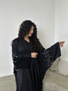 ⁦Black on Black⁩ - الصورة ⁦2⁩