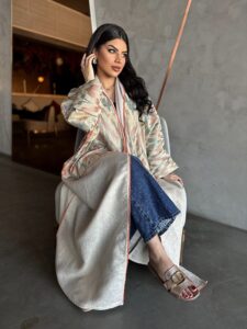 ⁦Beige⁩ - الصورة ⁦5⁩