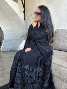 Toor & Black flowers