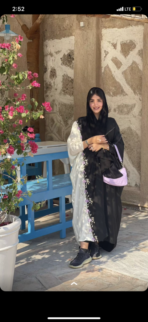 White and lavender roses