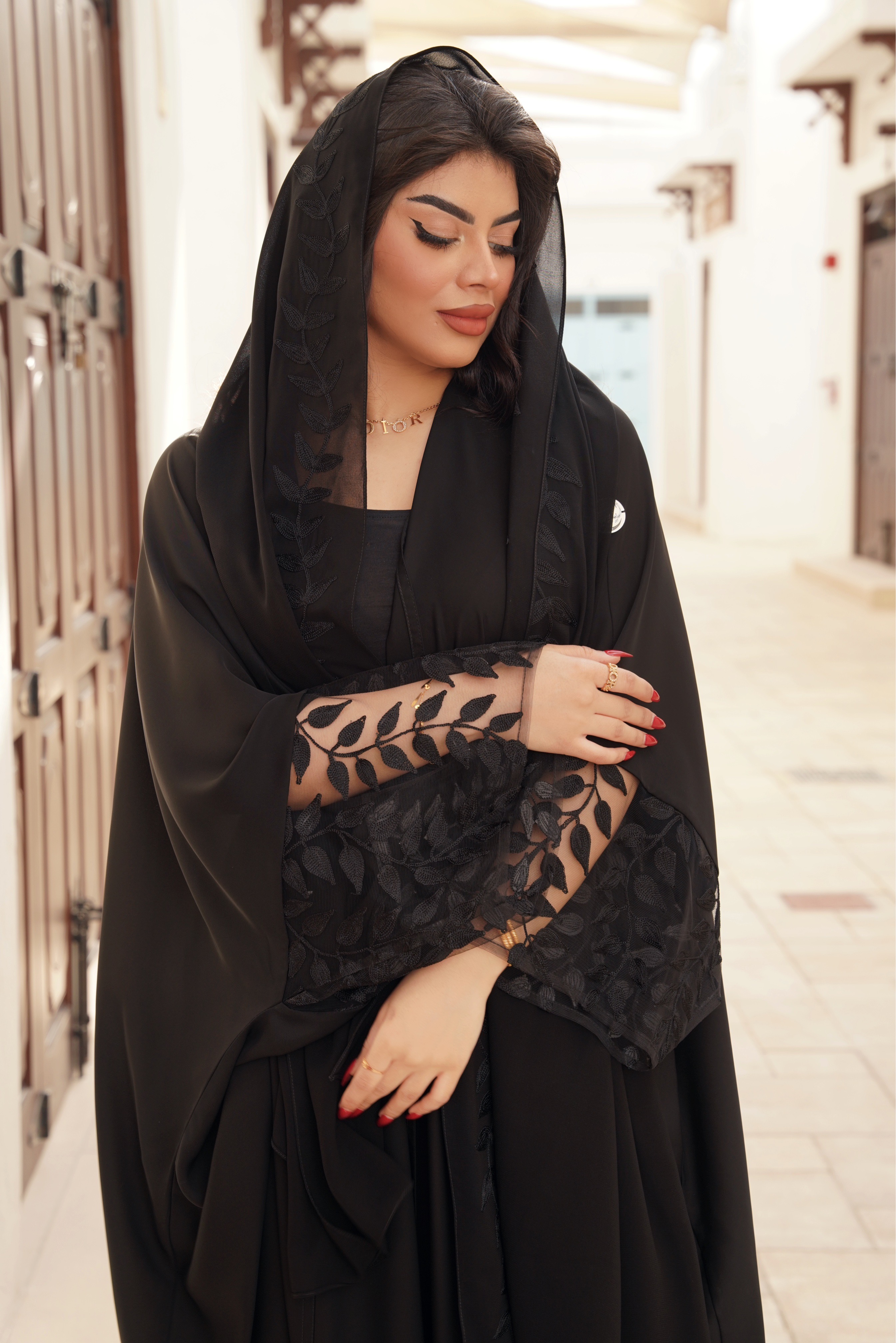 Black - 16