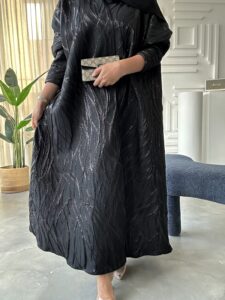 ⁦Black Waves⁩ - الصورة ⁦3⁩