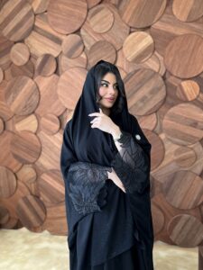 Black Flowers & Glitters