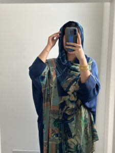 ⁦Bluish⁩ - الصورة ⁦2⁩