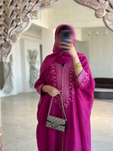 Fuchsia Besht