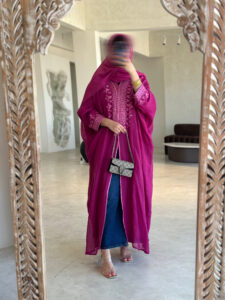 ⁦Fuchsia Besht⁩ - الصورة ⁦3⁩
