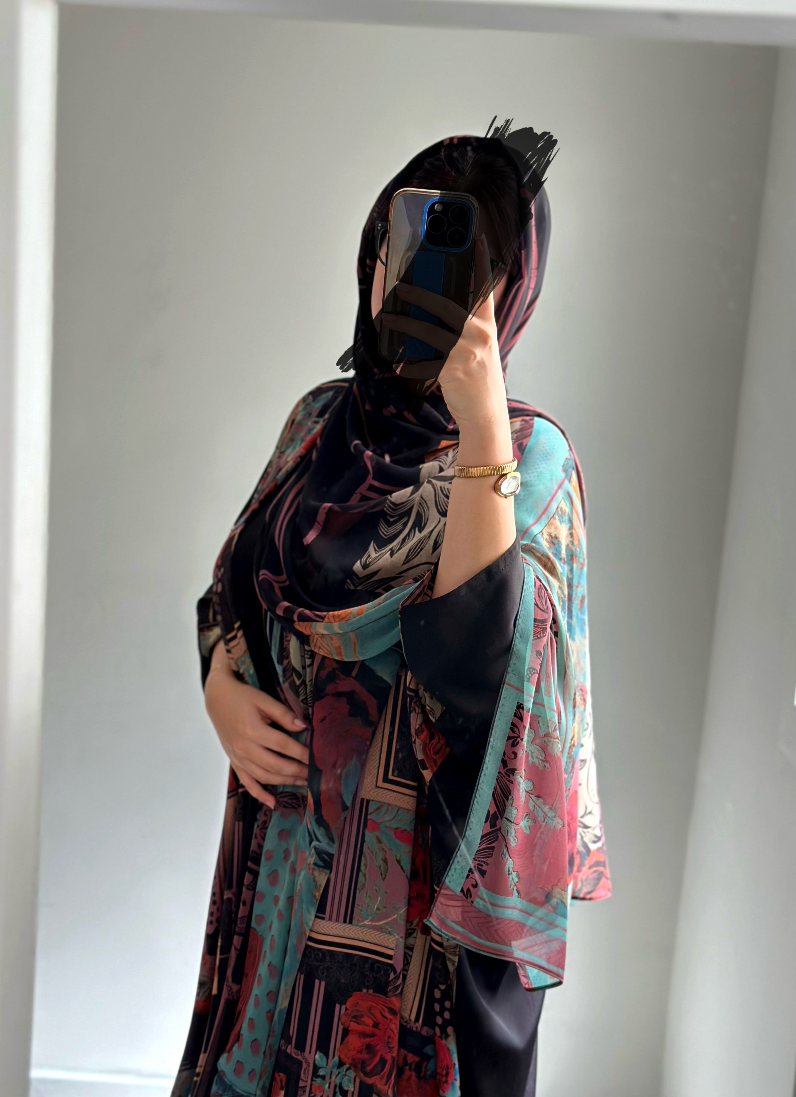 ⁦Darkest Black⁩ - الصورة ⁦4⁩