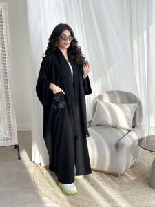 ⁦Three Flowers⁩ - الصورة ⁦3⁩