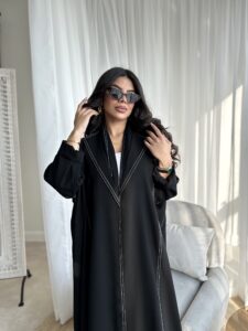 ⁦White Threads⁩ - الصورة ⁦5⁩