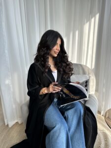 ⁦White Threads⁩ - الصورة ⁦4⁩