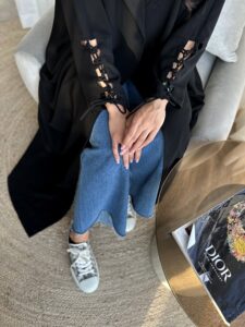 ⁦Blackest Black⁩ - الصورة ⁦3⁩