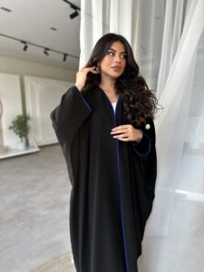 ⁦Navy blue flower⁩ - الصورة ⁦4⁩