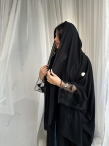 ⁦Black Hearts⁩ - الصورة ⁦4⁩