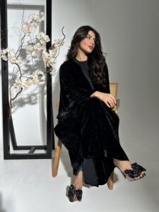 ⁦Black Velvet & Glitters⁩ - الصورة ⁦3⁩