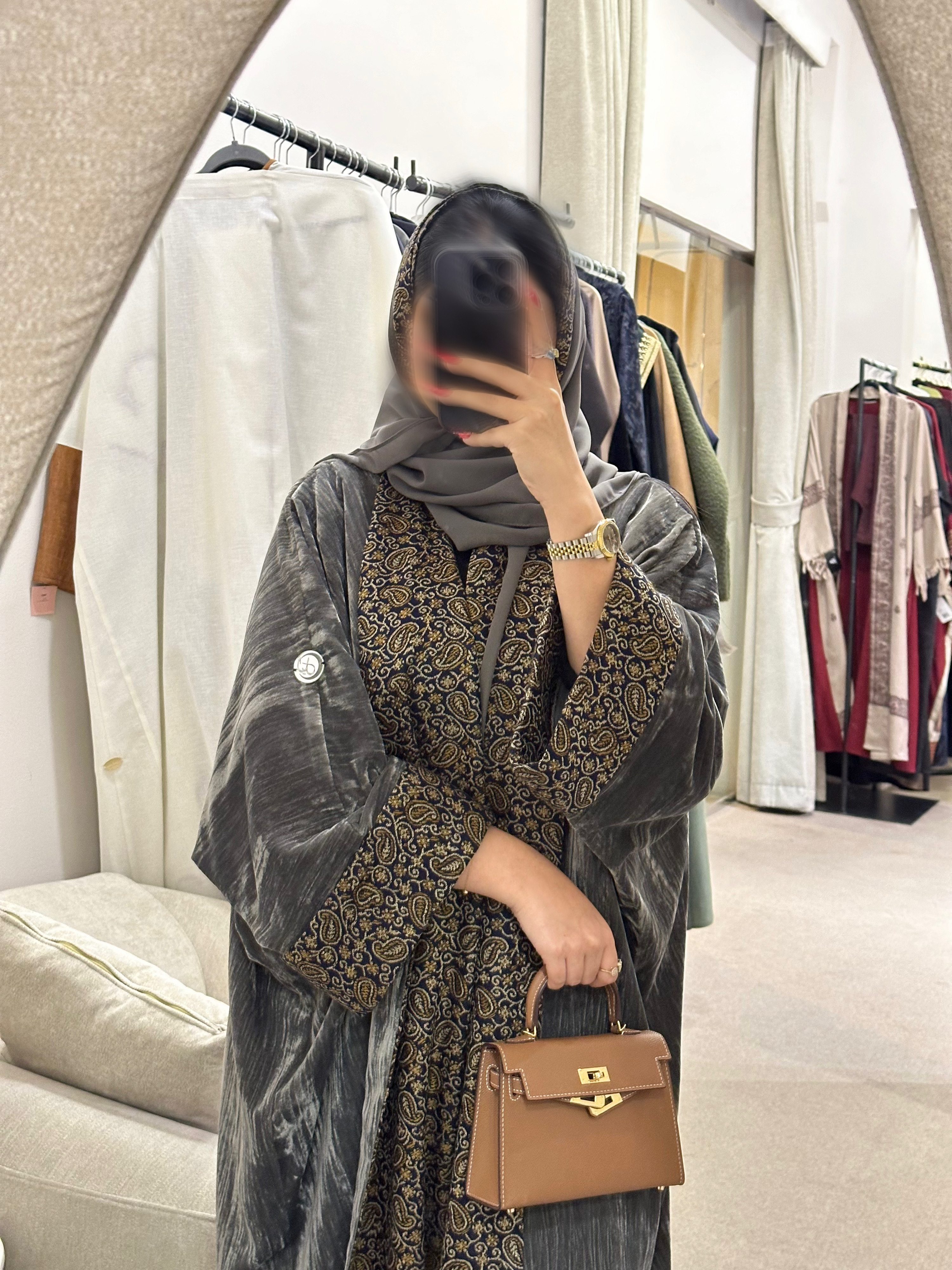 Kashmiri 19