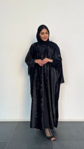 ⁦Floral Velvet⁩ - الصورة ⁦4⁩